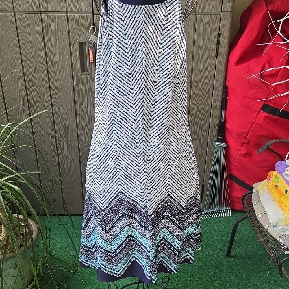 Navy and White Chevron Mini Dress - Picture 2 of 6